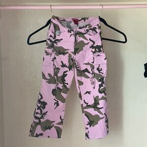 Pink Camouflage Women's Capris